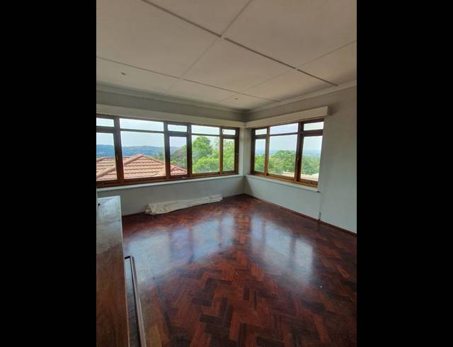 3 BEDROOM PROPERTY TO RENT IN KENSINGTON